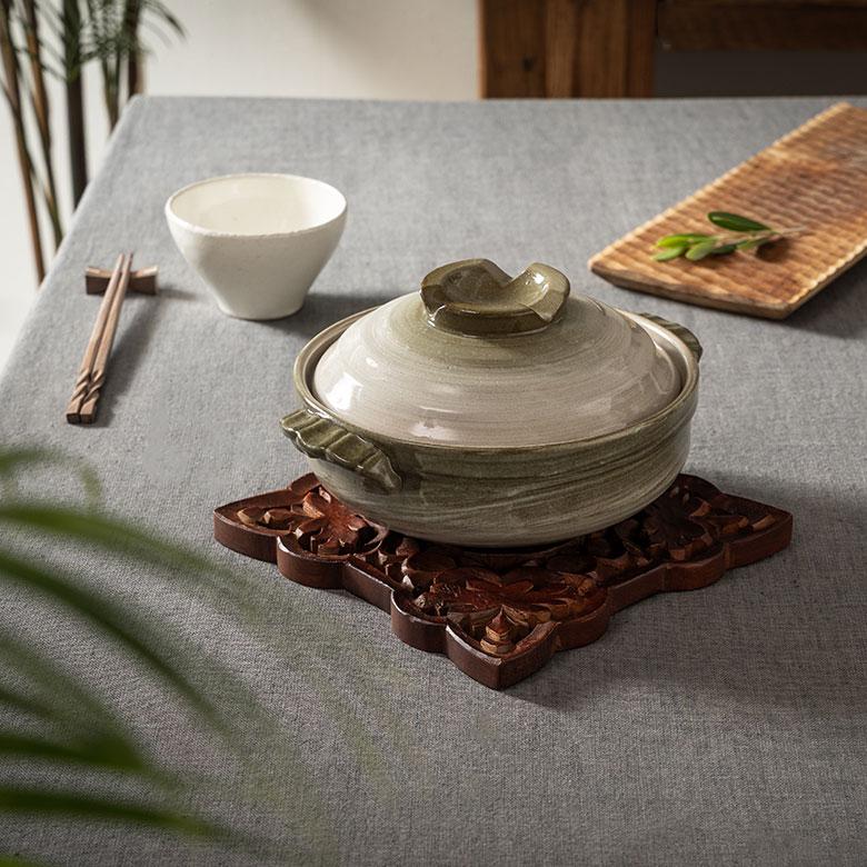 鍋敷き 天然 木 製 ウッド  スクエア 四角 キッチン ダイニング 耐熱 食卓 鍋 グラタン オーブン 彫刻 おしゃれ 北欧 リゾート 雑貨 インテリア アジアン 34610 | ブランド登録なし | 09