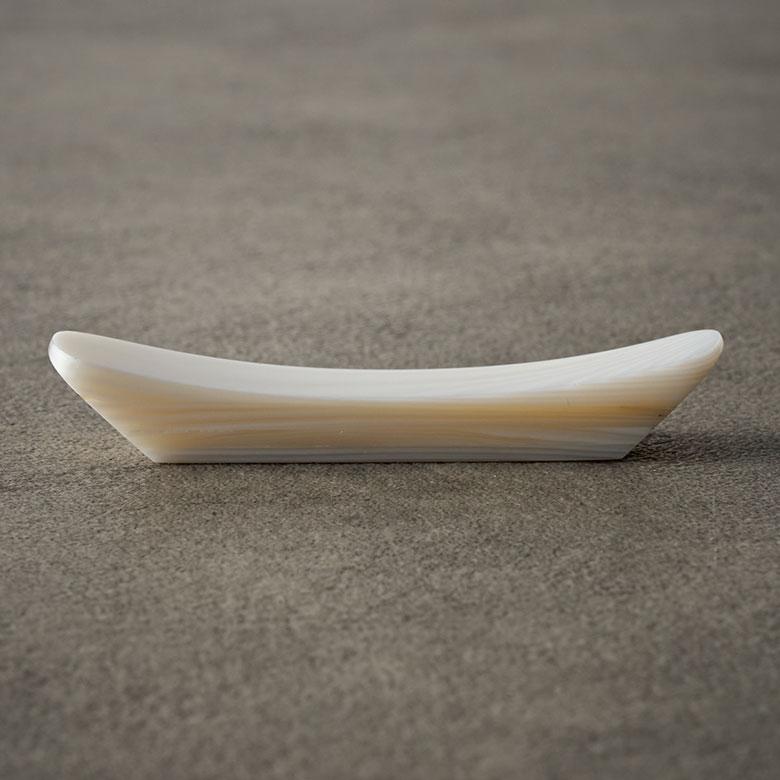 メール便対応 箸置き カトラリーレスト シェル 貝 約 W 7cm D 1.3cm H 0.9cm ホワイト 51261 |  | 10