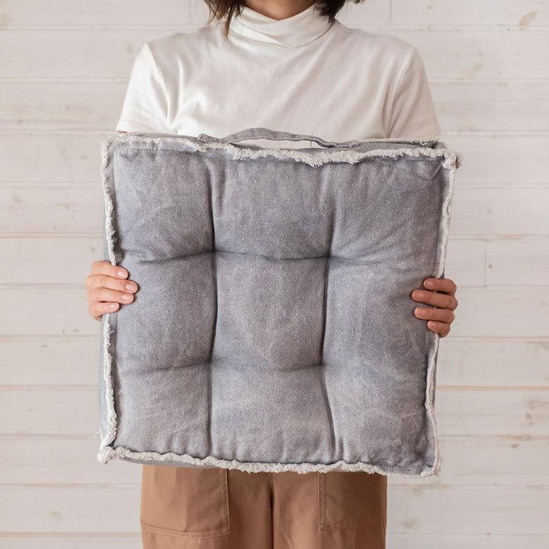 フロアクッション クッキークッション ビスケットクッション 無地 デニム 42×42cm 暑さ8cm 66939 |  | 15