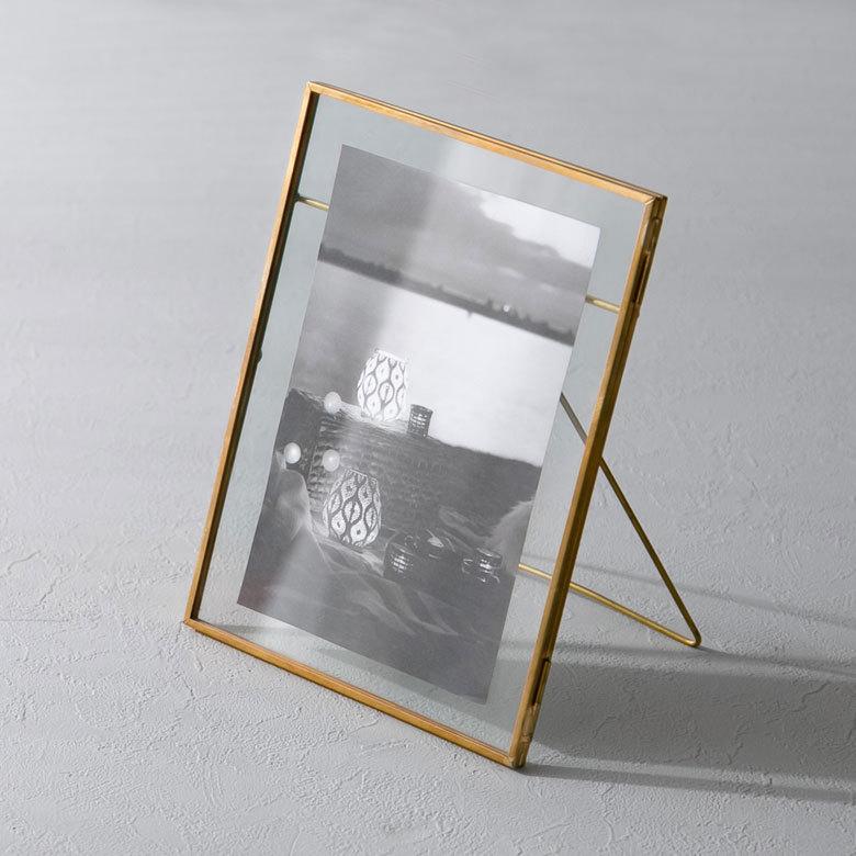 フォトフレーム 2L判 縦置き ガラスと真鍮 ガラスケース アクセサリー収納 67051 |  | 14