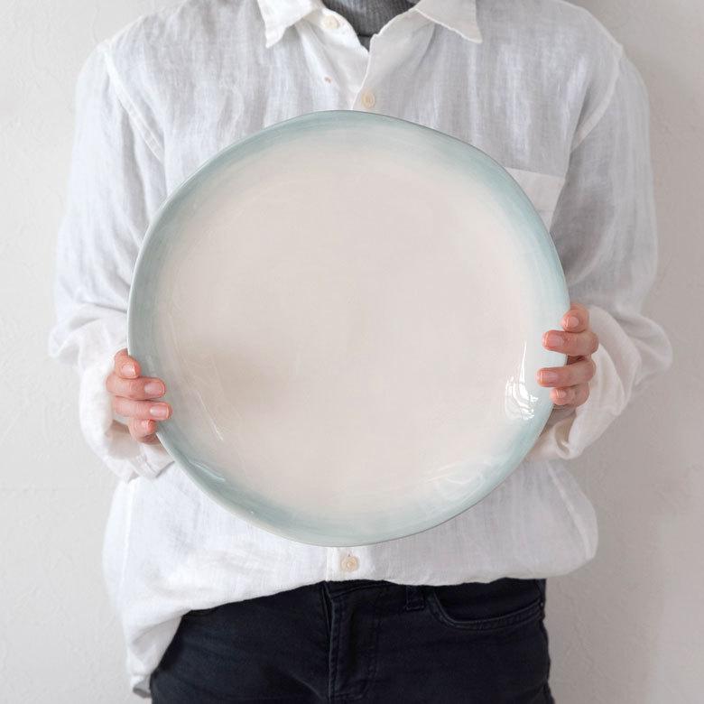 プレート 陶器 30cm ブルー ピンク [90004-bl,90004-pk]【 皿 食器 平皿 丸皿 カフェ ラウンド ホワイト 】 |  | 04