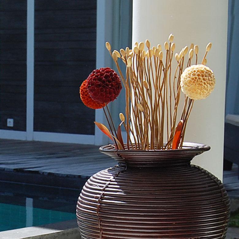 ヤシの葉 アジアン ボールフラワーオブジェ ワインレッド色 9328 |  | 11