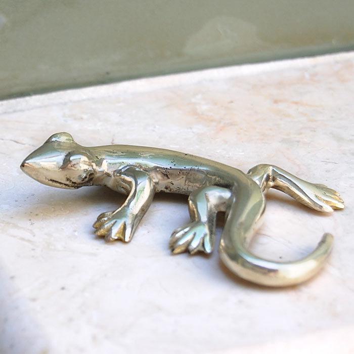 真鍮でできたヤモリの アジアン オブジェ[Bタイプ][9524