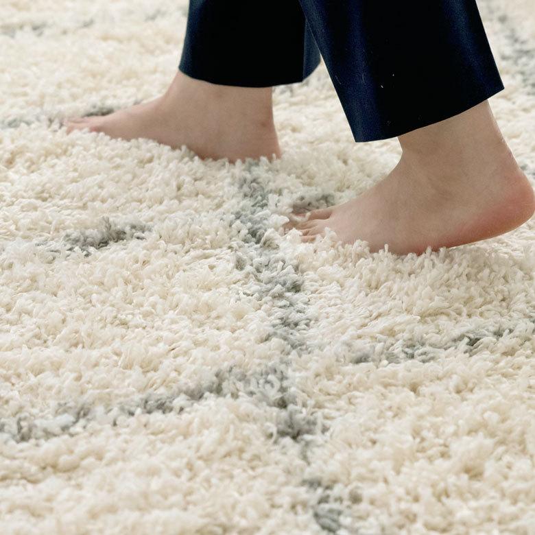 ラグ マット 約 200&times;250cm ベニオワレン 風 エジプト製 アイボリー カーペット 長方形 おしゃれ 絨毯 じゅうたん オールシーズン リゾート エスニック eg8404