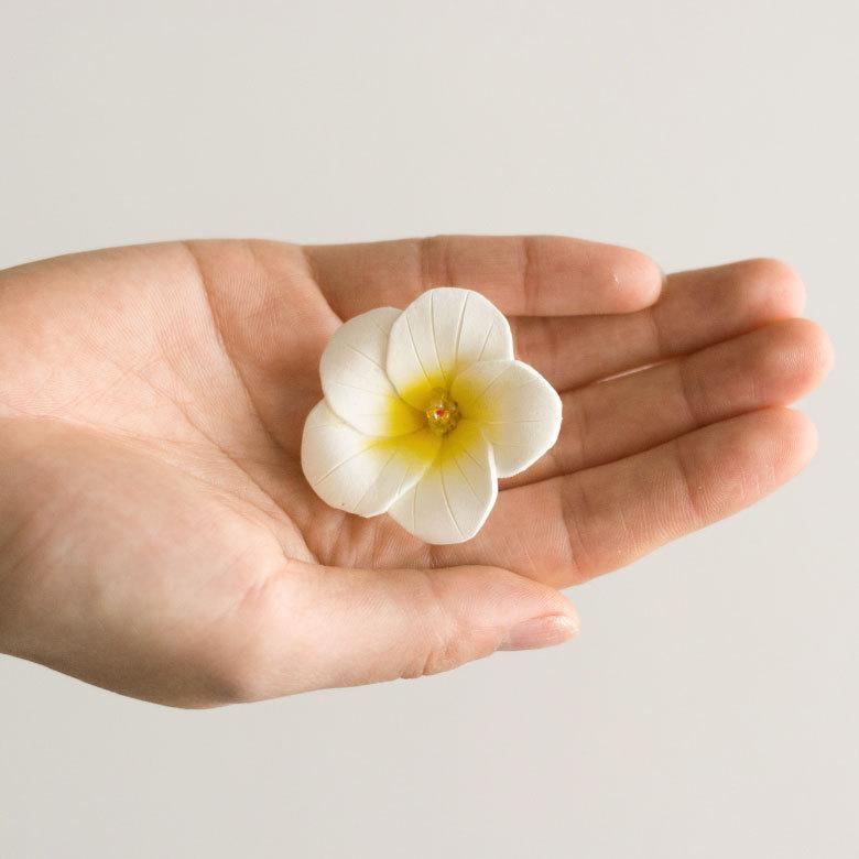 メール便対応 造花ハイビスカス 4色展開 zouka-1132 : アジア工房