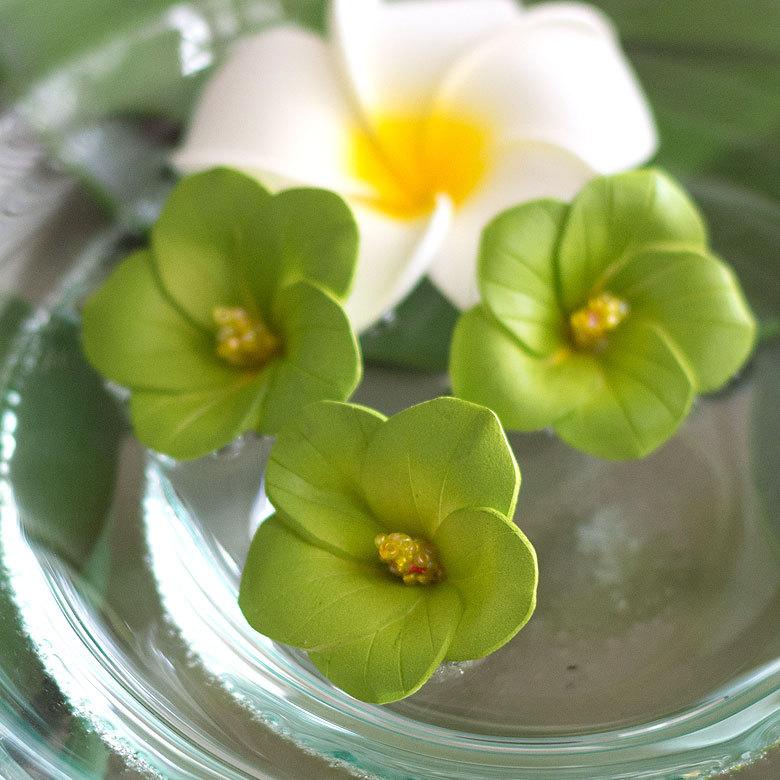 メール便対応 造花ハイビスカス 4色展開 zouka-1132 : アジア工房