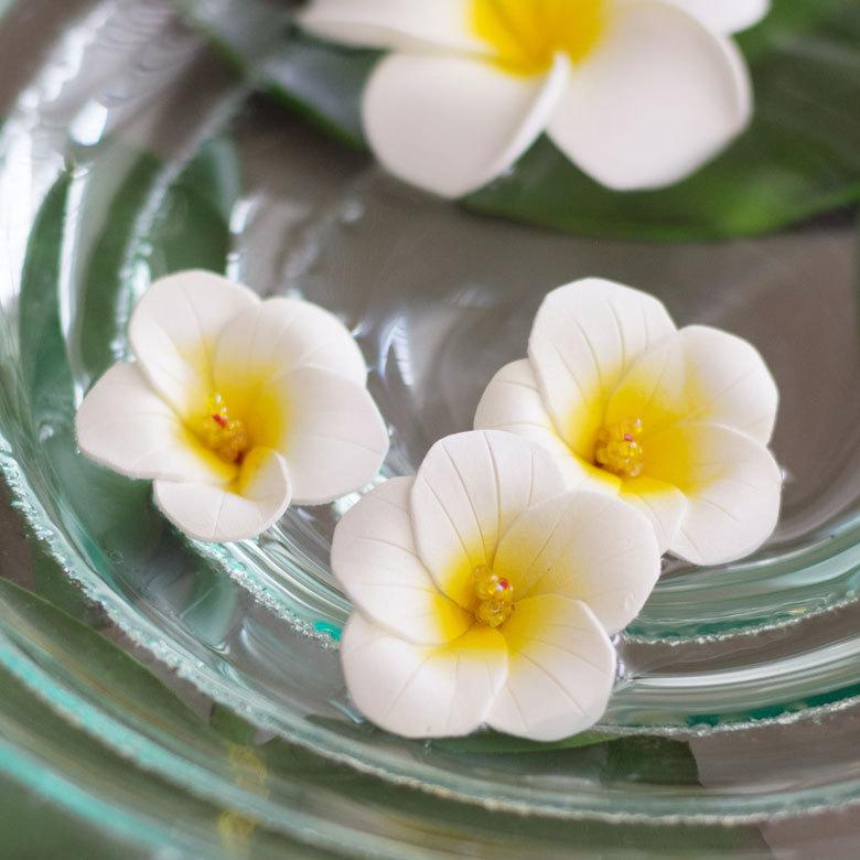 メール便対応 造花ハイビスカス 4色展開 zouka-1132 : アジア工房