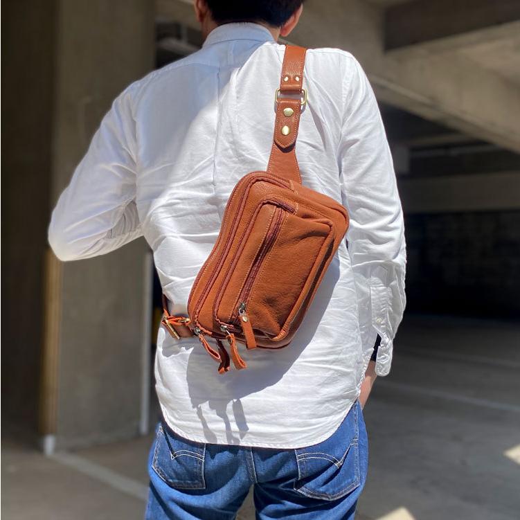 【美品】DAYSART 本革ボディバッグ ネイビー DAYSART（デイズアート） ボディバッグ 本革 ショルダーバッグ レザー