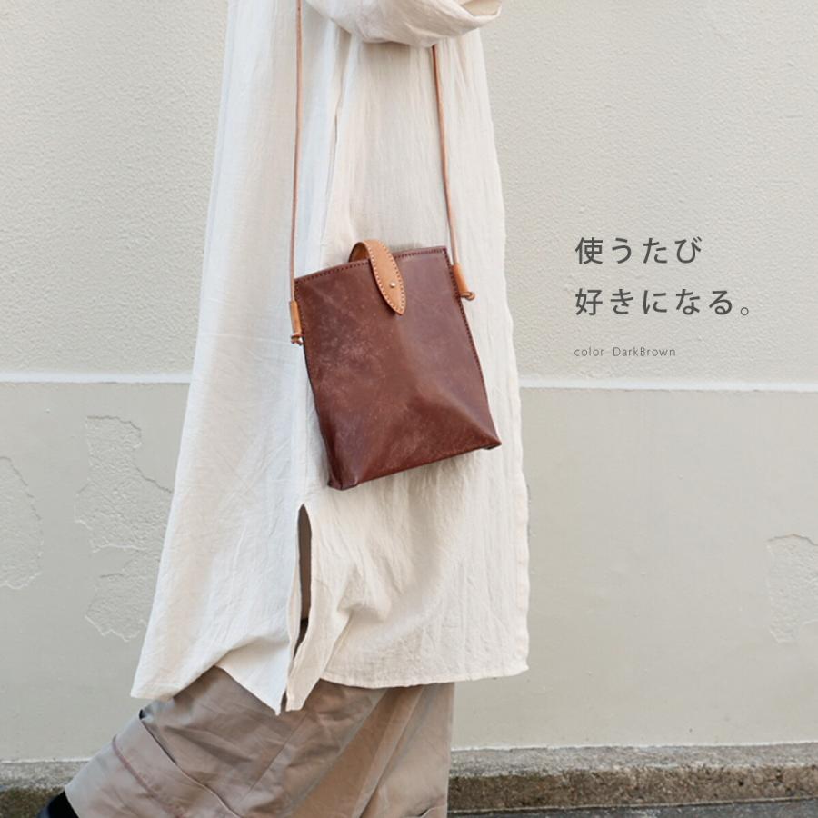 ショルダーバッグ レディース 斜めがけ 大人 軽量 ミニ 上品 本革