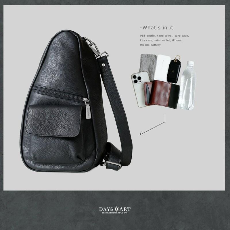 レザー ボディバッグ 黒 ジッパーポケット付き 黒 レザー ボディバッグ