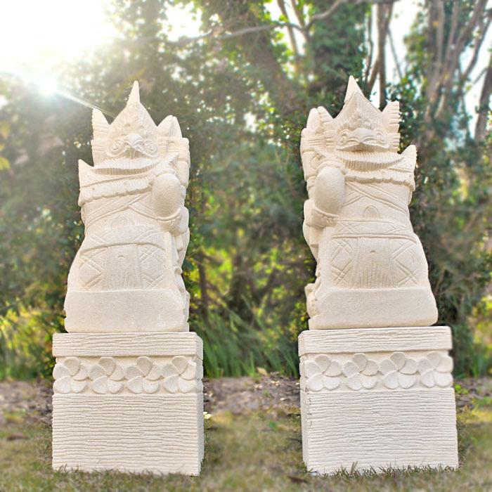 石像 ラクササ＆台座 左右セット 全長51cm 魔除け 守り神 バリ島