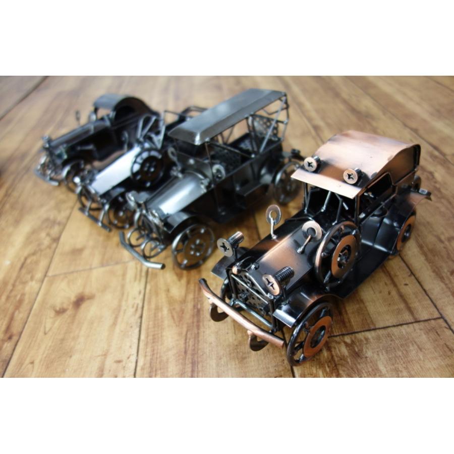 新品 ハンドメイド メタルクラフト クラシックカー フィギュア C03