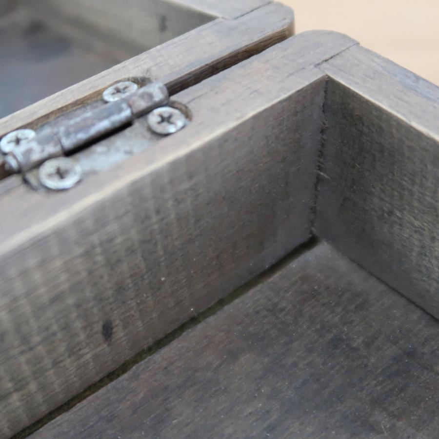 木彫りのジュエリーボックス 20X9.5X8.5 木製 アンティーク調