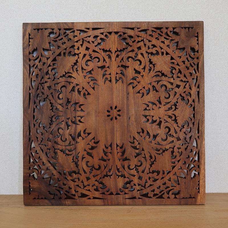 花の木彫りの壁掛けレリーフ 60X60 スワール無垢材 【壁掛けタペストリー 壁飾り ウォールアート 木彫り彫刻】YSA-050784の画像