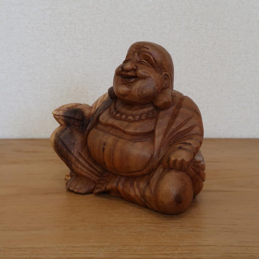 布袋さんの木彫り 座像 木製 スワール無垢材 20cm 七福神 布袋尊