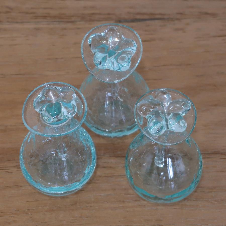 プルメリア ガラス ボトル3本＆トレイディッシュセット 直径6cmX高さ
