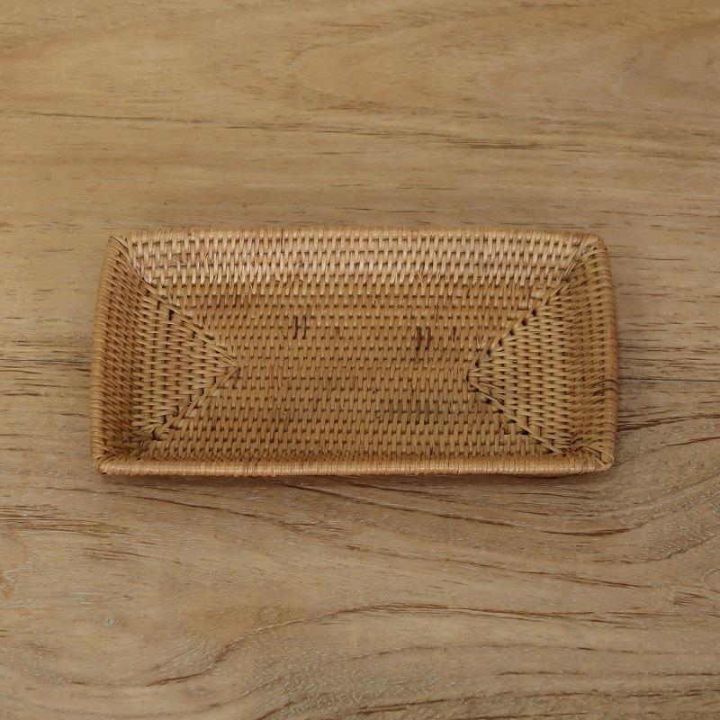 バリ島　トレー(小2枚)　新品未使用　テーブル用品　おぼん　キッチン用品　かご 楽天市場】アタで編まれたお盆トレイ型バスケット B おぼん お盆