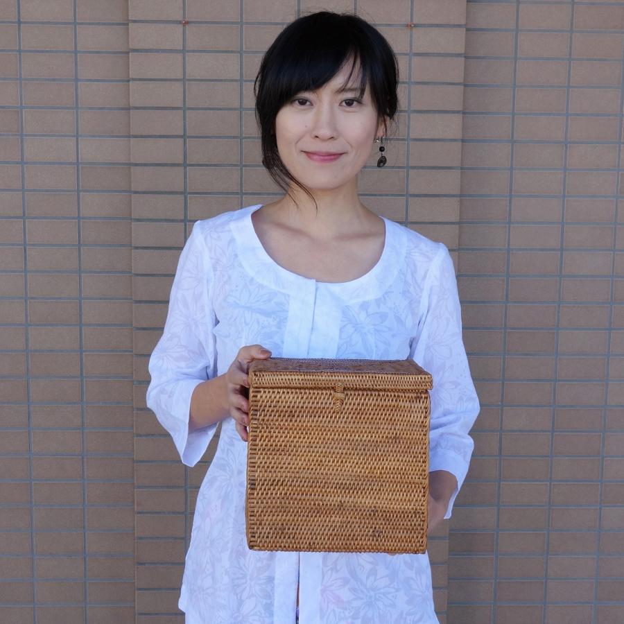 アタの収納ボックス 20X20X20 バリ島 【箱 小物入れ 籐 藤 四角 蓋つき