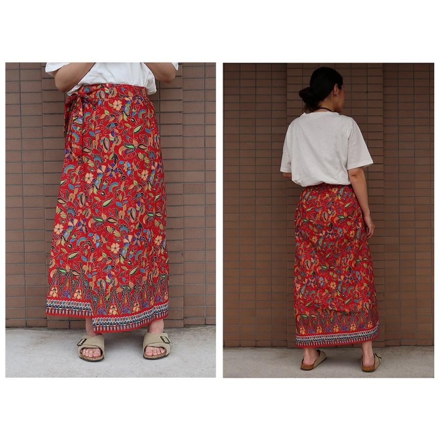 バティック 巻スカート シンガポール航空キャビンアテンダント