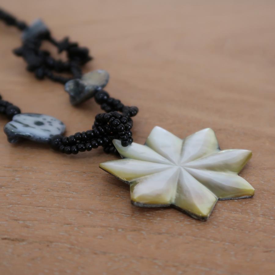 シェル ビーズネックレス スター【リゾート ペンダント 首飾り