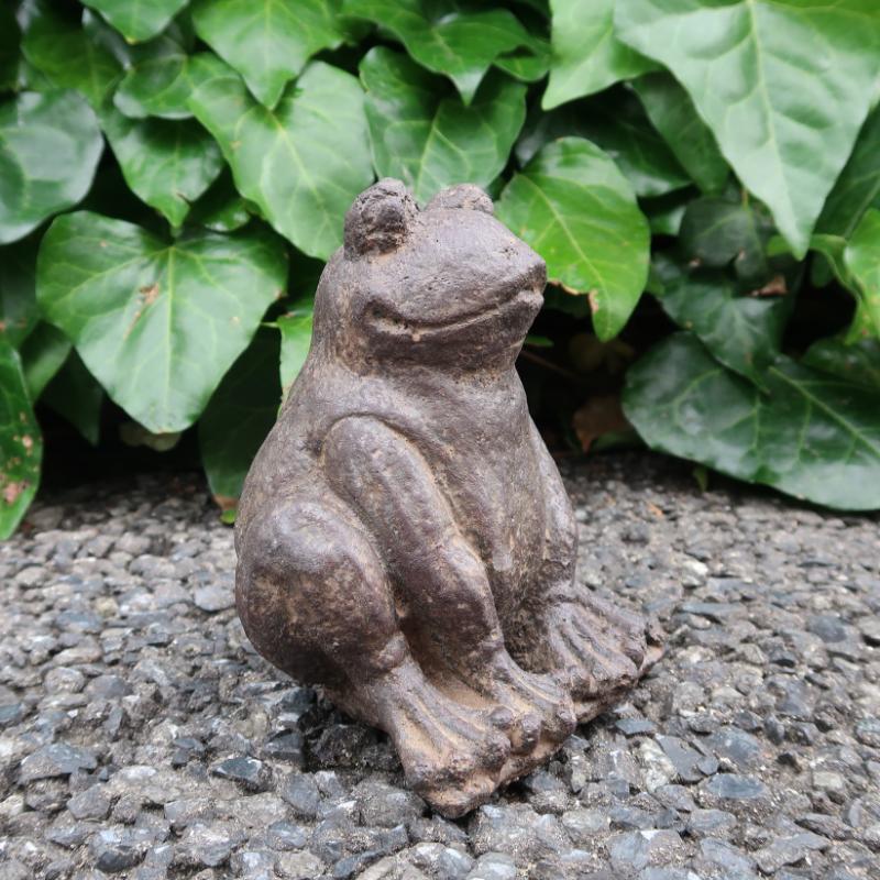 カエルの石像 コンクリート Sサイズ 13cm アンティーク調 カエルの置物
