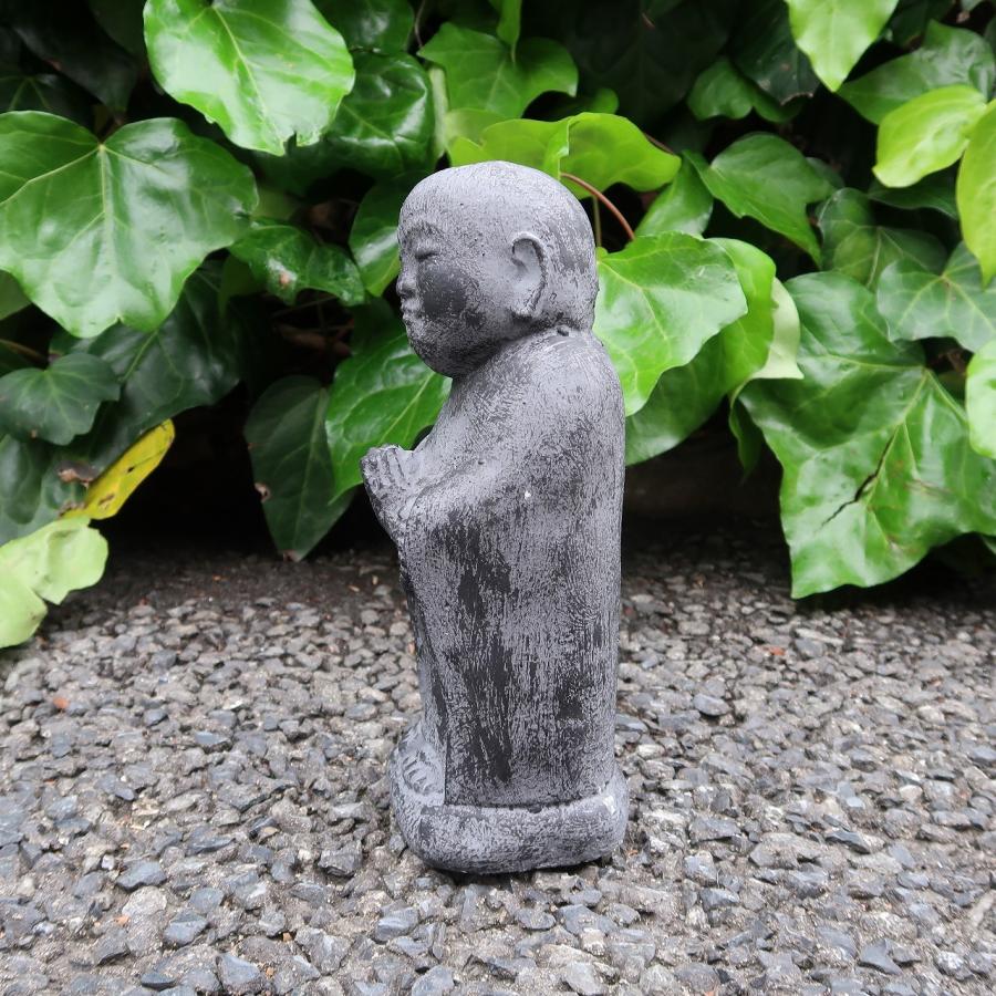 お地蔵さん 石像 合掌 コンクリート 22cm アンティーク調 おじ お地蔵さん 石像 合掌 コンクリート 22cm アンティーク調 おじ