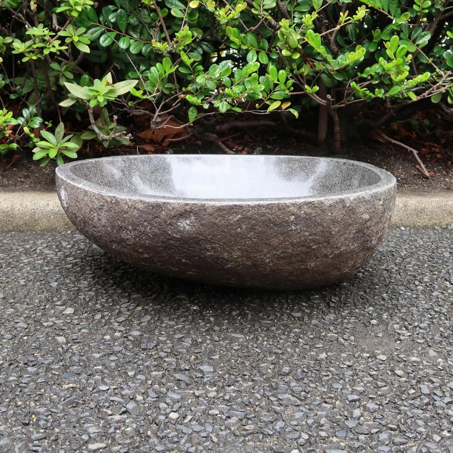 天然石をくり抜いた手水鉢 リバーストーン M 47X43 つくばい 睡蓮鉢