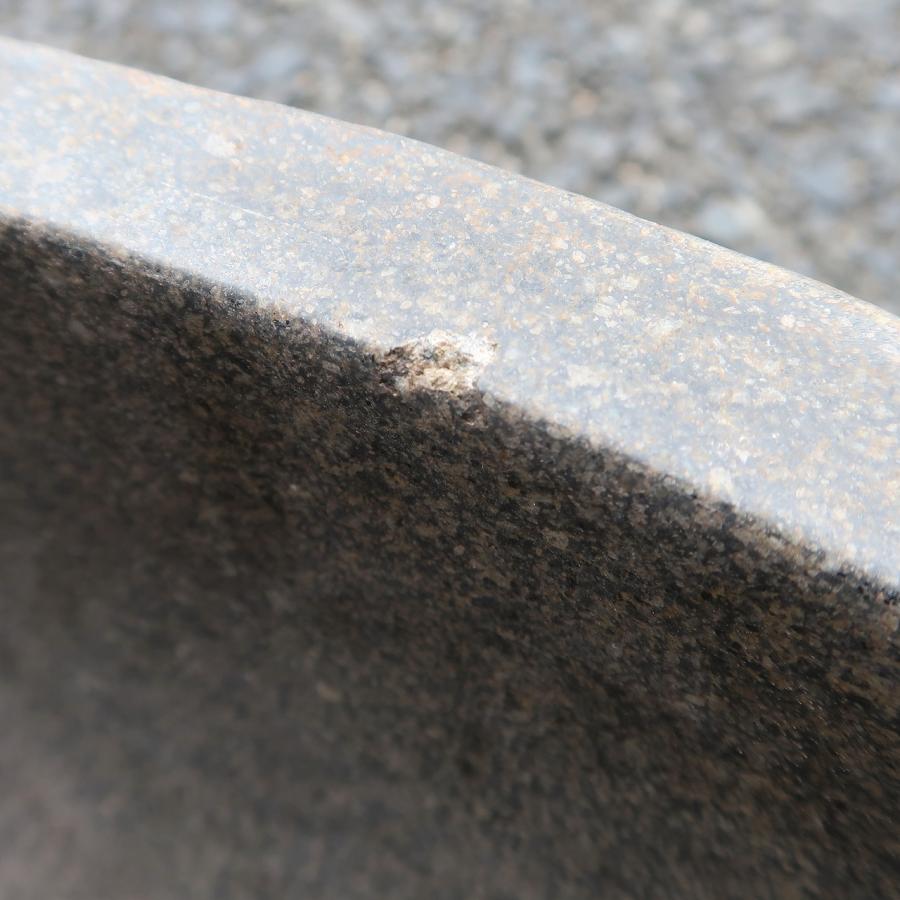 天然石をくり抜いた手水鉢 リバーストーン L 52X40 つくばい