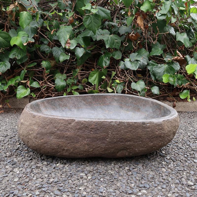 天然石をくり抜いた手水鉢 リバーストーン 55x36 Xlサイズ つくばい 睡蓮鉢 すいれん鉢 メダカ鉢 ガーデン 坪庭 Ysa 現品限り一斉値下げ