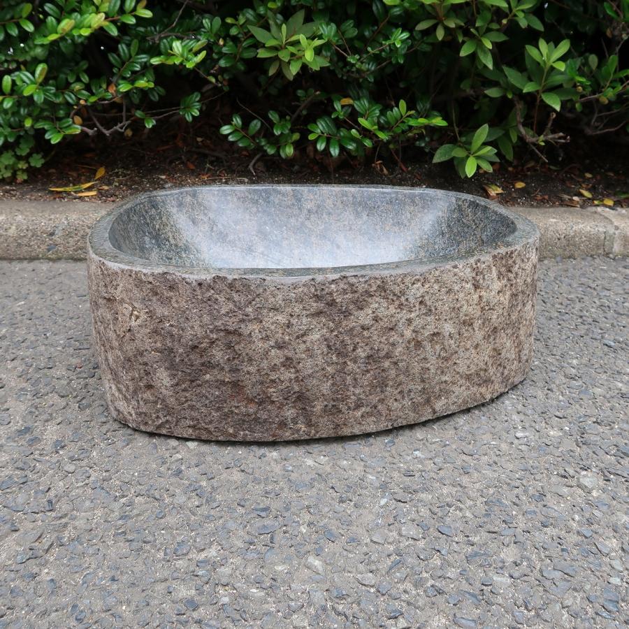 天然石をくり抜いた手水鉢 リバーストーン XL 42X35 つくばい 睡蓮鉢