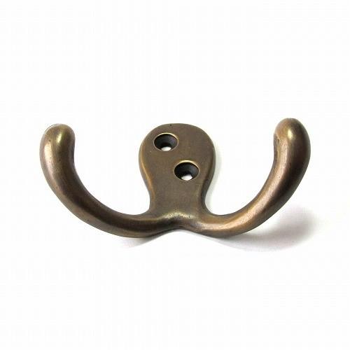 壁掛けJ字ダブルフック 真鍮製 アンティーク調 U-031 Wフック 二股