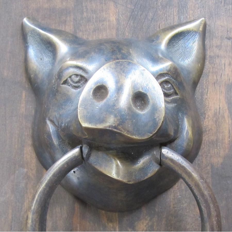 豚のドアノック 玄関ドアノッカー 真鍮製 アンティーク調 P-139【ブタ