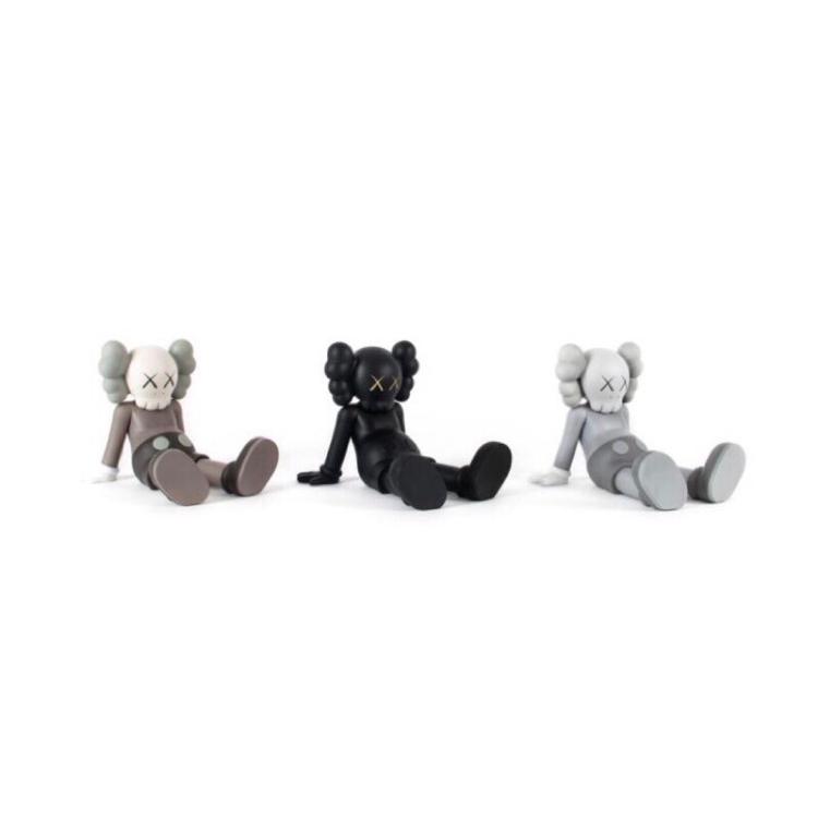 上質で快適 Kaws Holiday Taipei フィギュア 台湾 台北 限定 3色セット 国内配送 Altammamfactory Com Jo