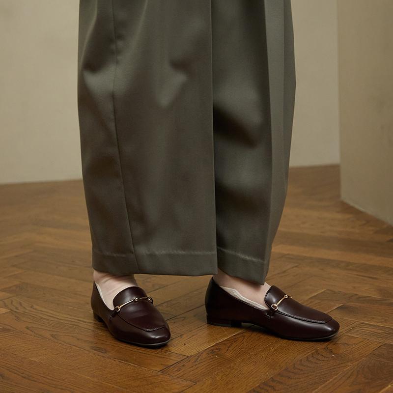 kirakiraboshiメタルアクセントローファー 新品未使用 ブラック 【INDIVI】ローファー メタルビットローファー