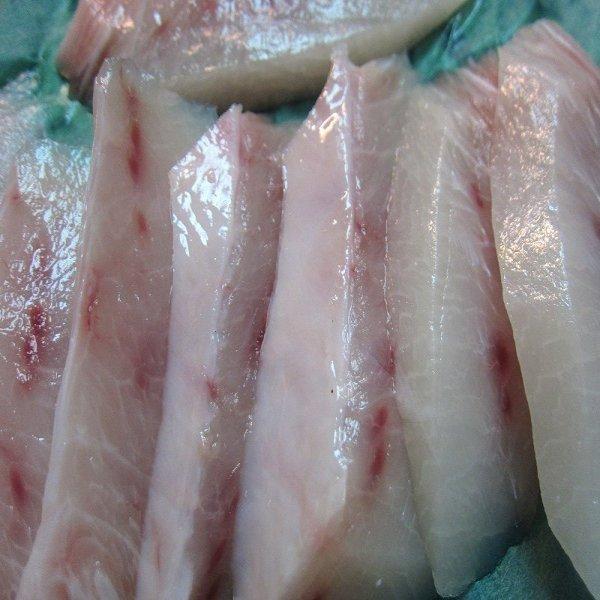 お刺身用メカジキ腹身1kg超脂のってます かじき カジキ Mekajikihara Ask Sanin 山陰境港 通販 Yahoo ショッピング