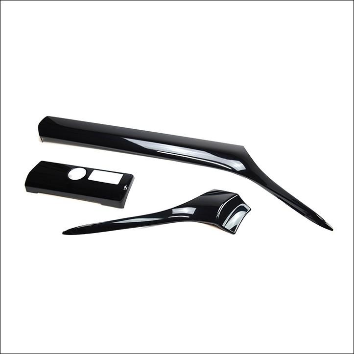 ハリアー 60系  インパネラインパネル ピアノブラック |  | 01