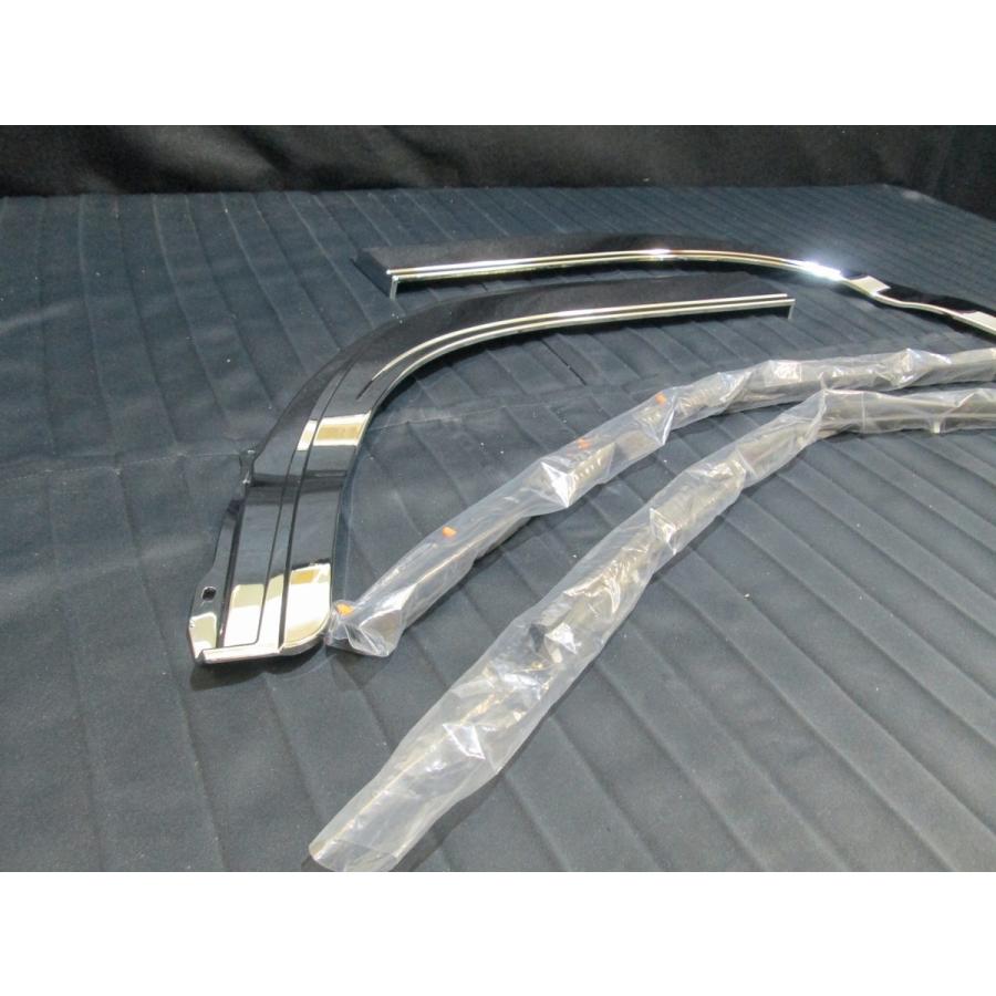 イスズ　エルフ　左右メッキフェンダー ジェットイノウエ メッキドアフェンダー 左右セット いすゞ 2t