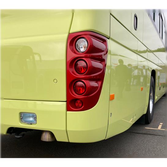 赤塗装 テールランプカバー LH（助手席側）のみ 大型バス 日野 セレガ
