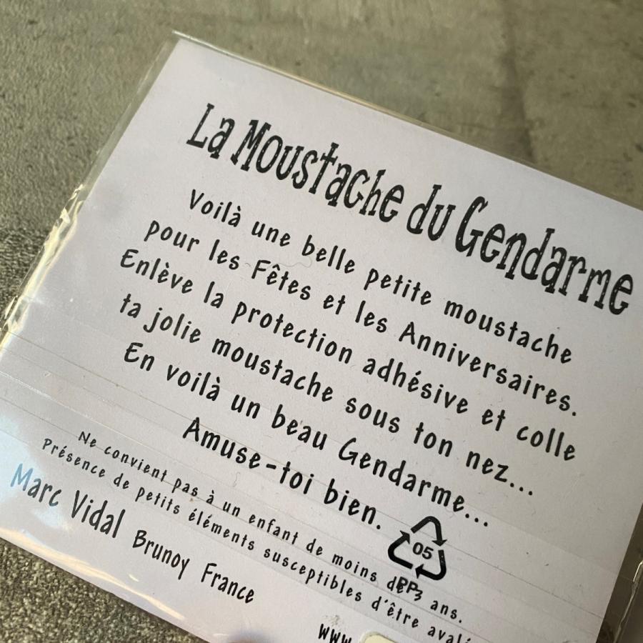つけヒゲ Marc Vidal -Brunoy France- / La Moustache du Gendrme 変装　クリックポスト郵送 |  | 01