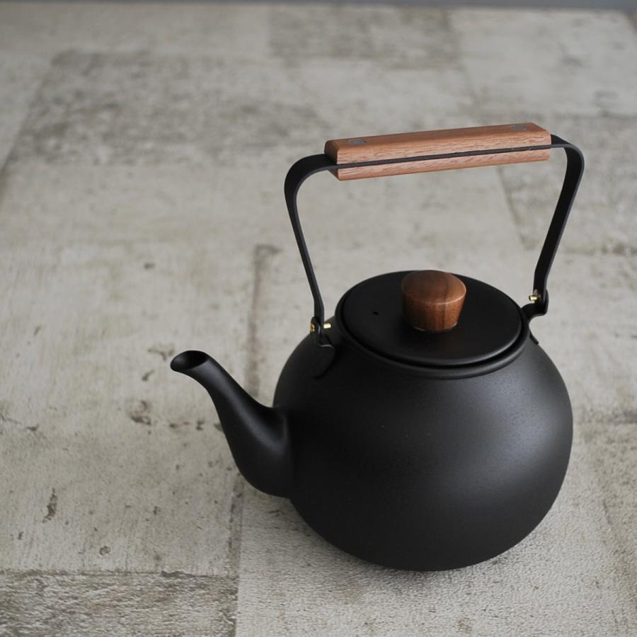 くろいろ急須・大 |  | 01