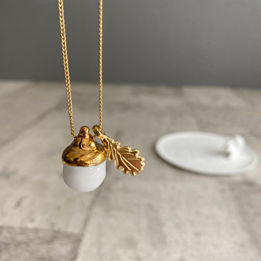 rader / Porcelain necklacep/Nut ネックレス/ナッツ・どんぐり