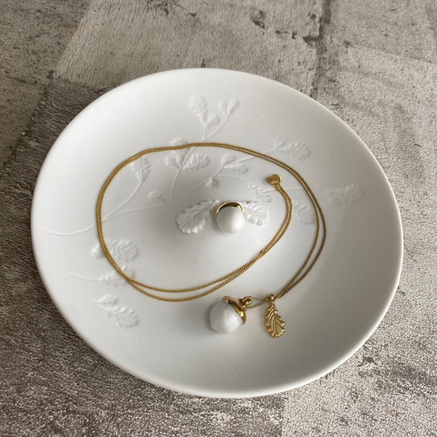 rader / Porcelain necklacep/Nut ネックレス/ナッツ・どんぐり