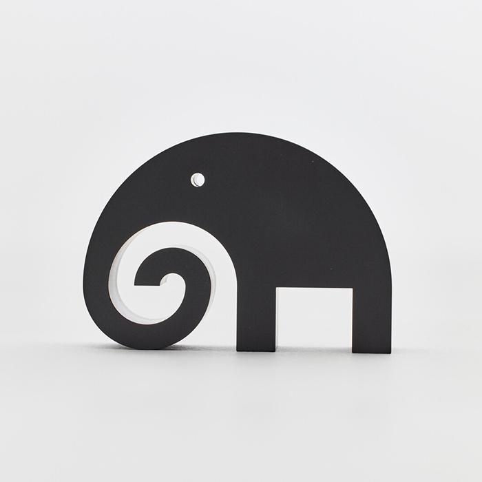 4366 美品 クリストフル 置物 ペーパーウエイト オーナメント 象 箱付 elephant ornament S 五十嵐威暢 オブジェ ゾウ オーナメント ペーパー