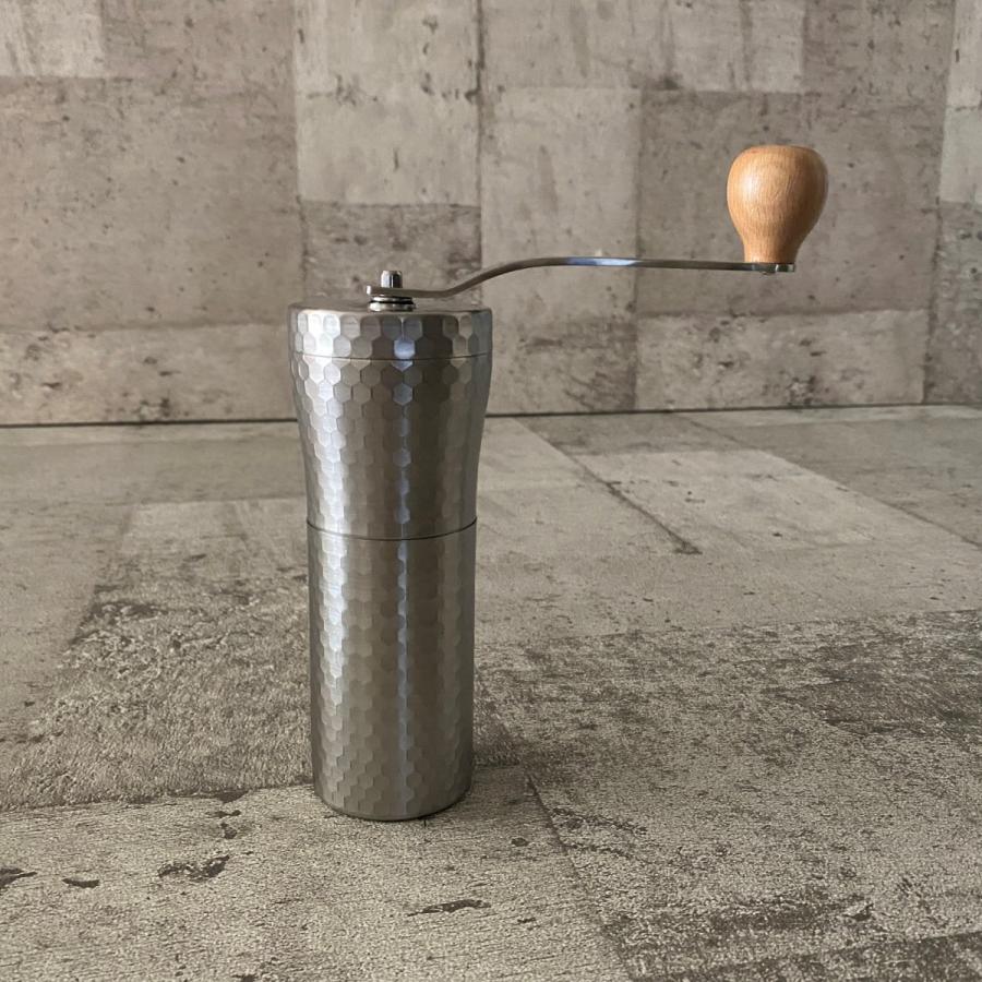 セラミック ステンレス コーヒーミル 槌目 MILLU : ASSEMBLAGE - 通販