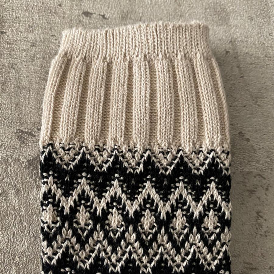 ヴィンダルソックス / レディース / オフホワイト・ネイビー・ベージュ |  | 03