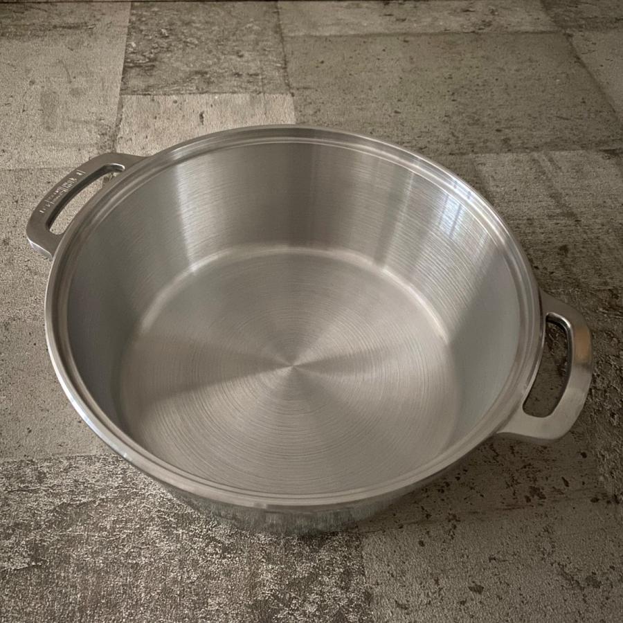 KING 無水鍋・24cm | KING Series | 01