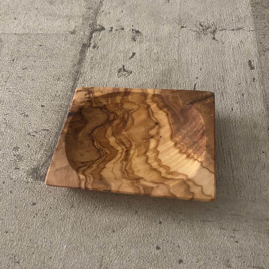 Felice Olive 長方形ボウル | 