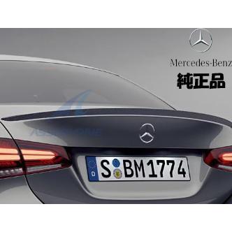 V177Aクラスセダンの純正トランクスポイラー。 純正品 ベンツ Aクラス W177 セダン用 トランクリッドスポイラー