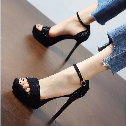 新しいブランド ストラップ ハイヒール レディース サンダル 美足 婦人靴 お呼ばれ 二次会 結婚式 キラキラ ラインストーン ファション サンダル サイズ 23cm