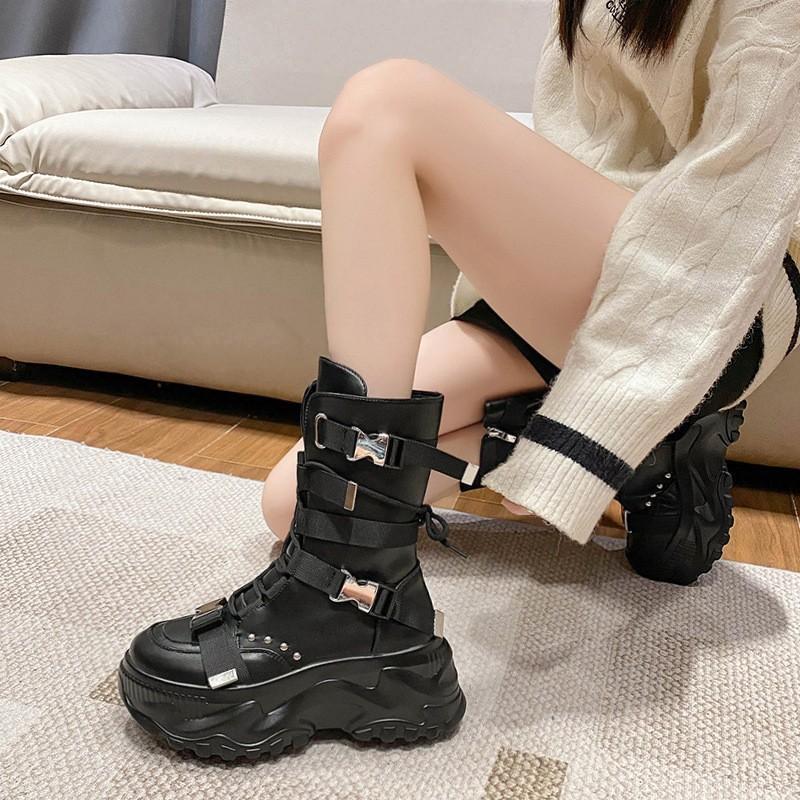 爆買 ショートブーツ 厚底 レディース ミドル丈 パンク系 バックル付き